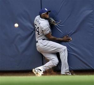 HERE'S CAMERON MAYBIN DOING SOMETHING STUPID. 